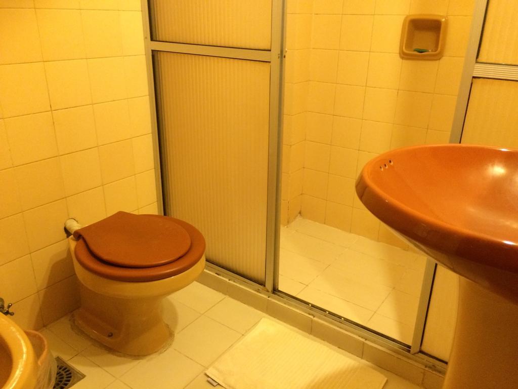 Hotel Manduvira Asunción Zimmer foto